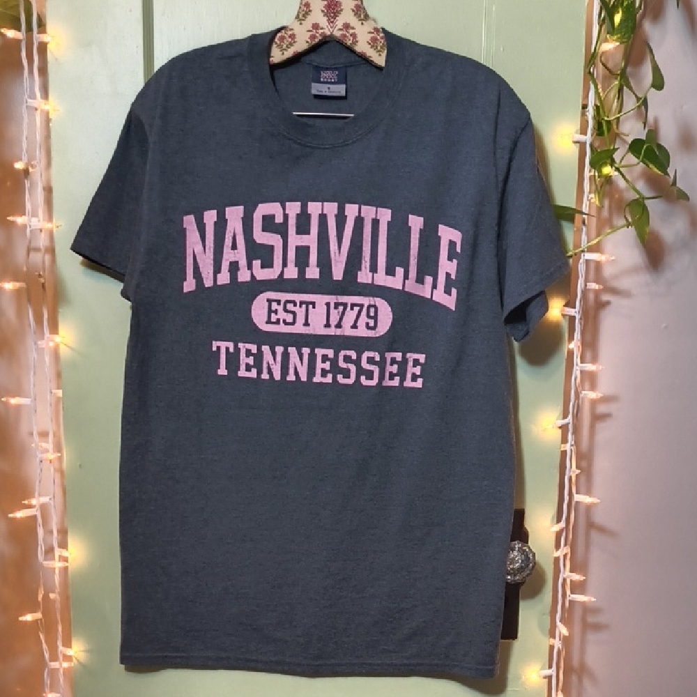 Women's MV Sport Nashville Tennessee Dark Coal Grey Pink T-Shirt M